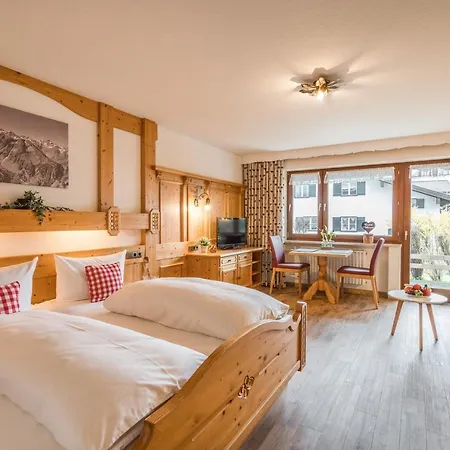 Gaestehaus Baumgartner Apartamento